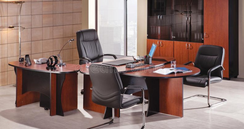 office-furniture-interior-77904019